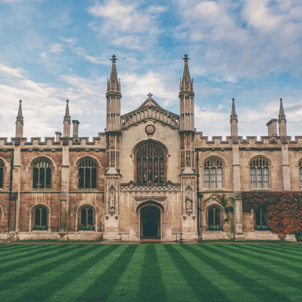 Building Seamless Engagement from Admissions to Alumni Relations graphic