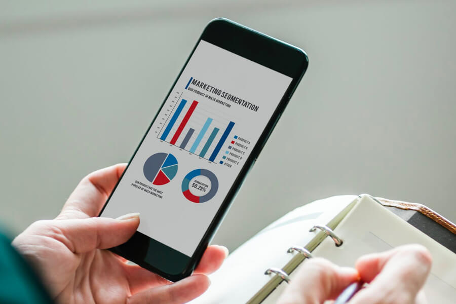 Why Should I Track My Form in Google Analytics graphic